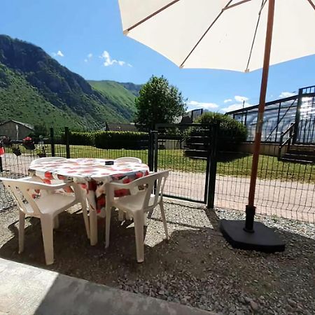 Escapade Montagne En Famille, Appartement Cosy Avec Piscine Couverte Bielle Kültér fotó