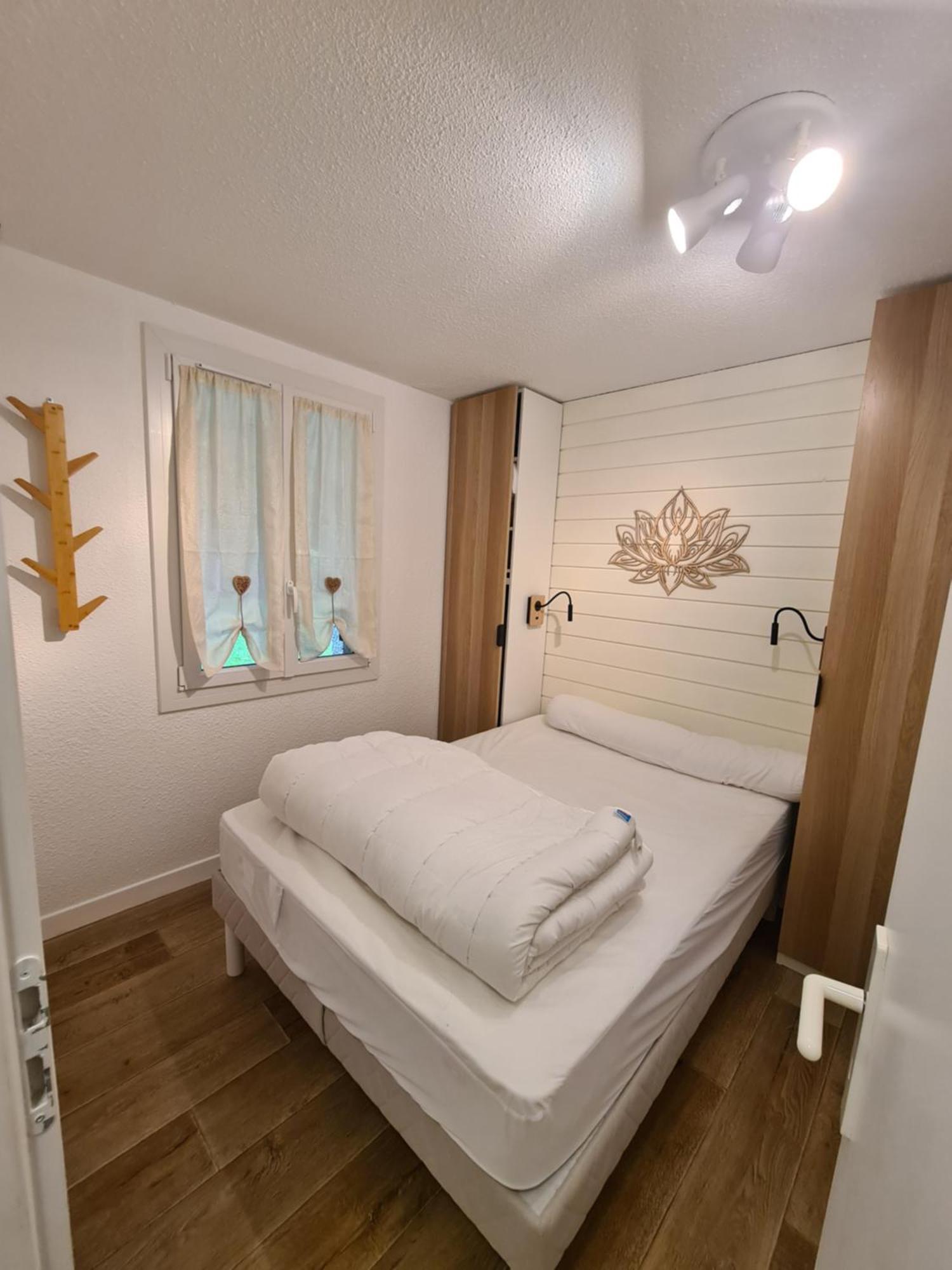 Escapade Montagne En Famille, Appartement Cosy Avec Piscine Couverte Bielle Kültér fotó